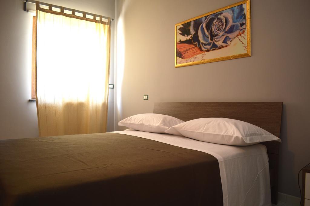Hotel Il Cavaliere Сарно Экстерьер фото